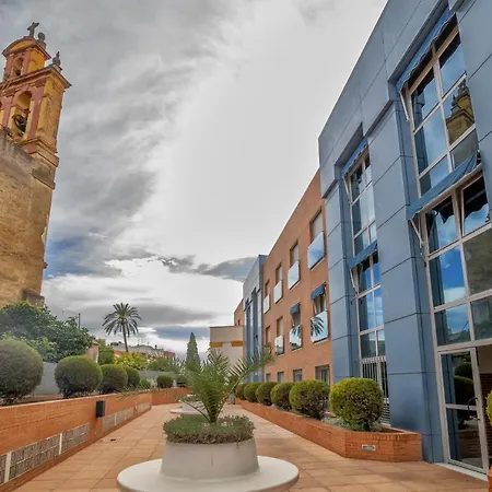 Verso Andaluz, Parking Junto Al Centro Cordoue