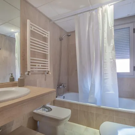 Verso Andaluz, Parking Junto Al Centro * Córdoba